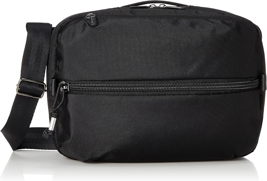 Amazon | [エース] ショルダーバッグ メンズ B5収納可 斜め掛け 軽量